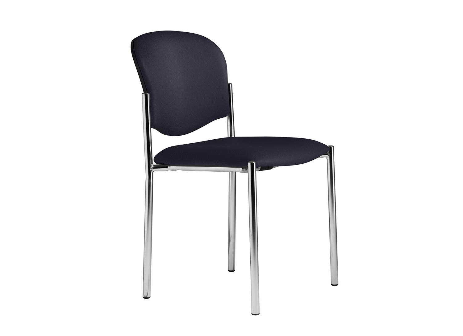 Ein schwarzer Stuhl mit gepolsterter Sitzfläche und Lehne auf silbernem Metallgestell.