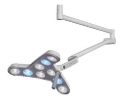 Eine moderne OP Lampe mit mehreren leuchtenden runden Lichtquellen in Weiß